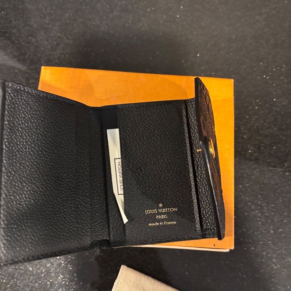 Louis Vuitton Monogram Wallet - Picture 3 of 3